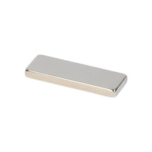 Aimant cubique en néodyme 30 x 10 x 3 mm N45 NiCuNi