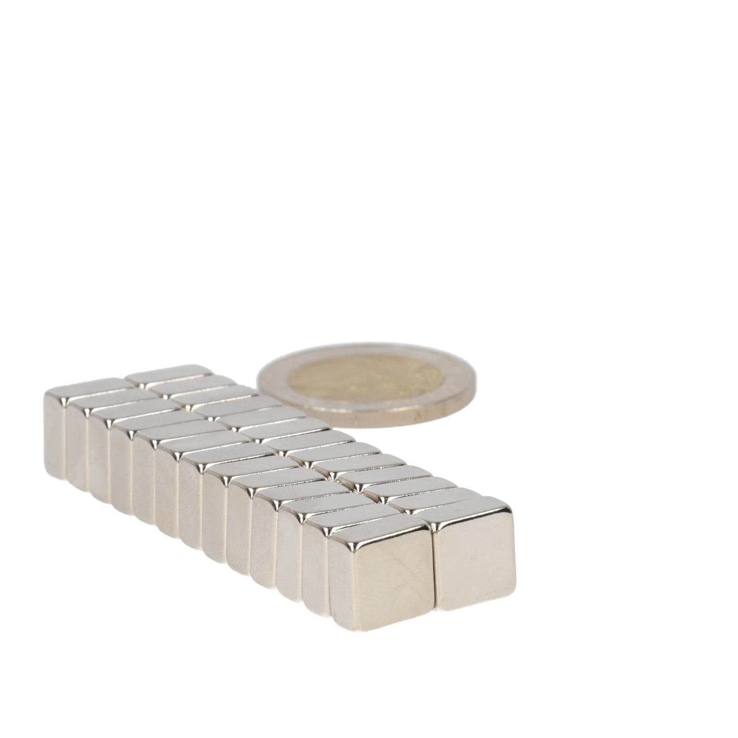 Neodymium Blokmagneet 10 x 10 x 5 mm N50 NiCuNi - Magnetenspecialist Import & Export B.V.