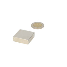 Neodymium Blokmagneet 30 x 30 x 10 mm N45 NiCuNi - Magnetenspecialist Import & Export B.V.