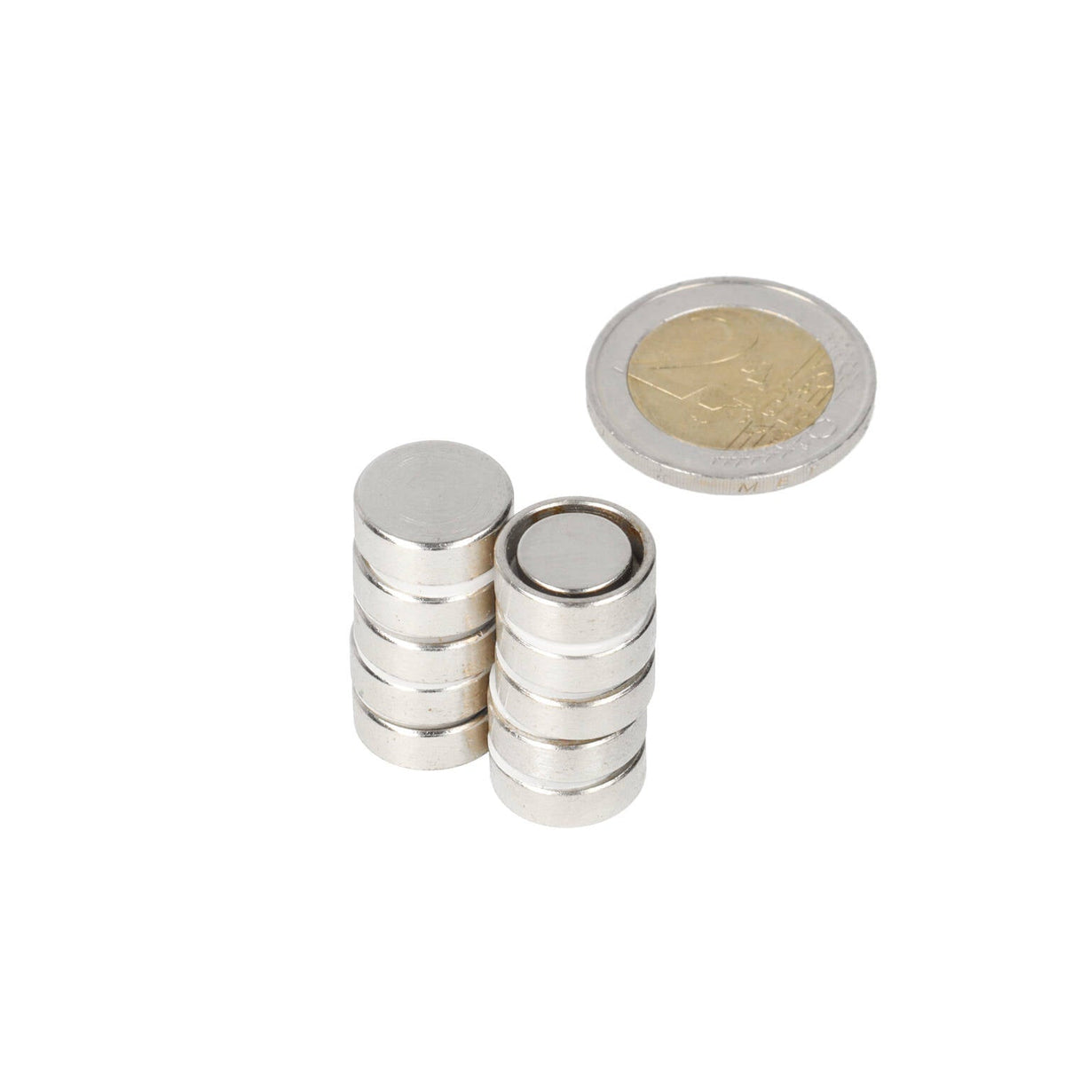 Neodymium Potmagneet Ø13 x 4,5 mm N38 NiCuNi om te verlijmen - Magnetenspecialist Import & Export B.V.