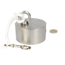 Neodymium Vismagneet Ø90 x 45 mm 360 kg Trekkracht NiCuNi – Set met 25 m Touw, Oogmoer, Bout en Musketon - Magnetenspecialist Import & Export B.V.